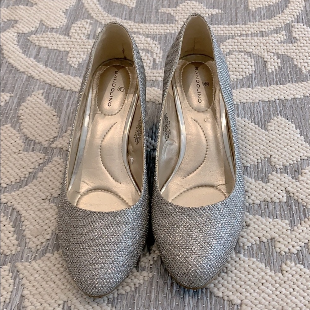 Bandolino Silver Sparkly Heels